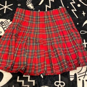 Brandy Melville pleated skirt